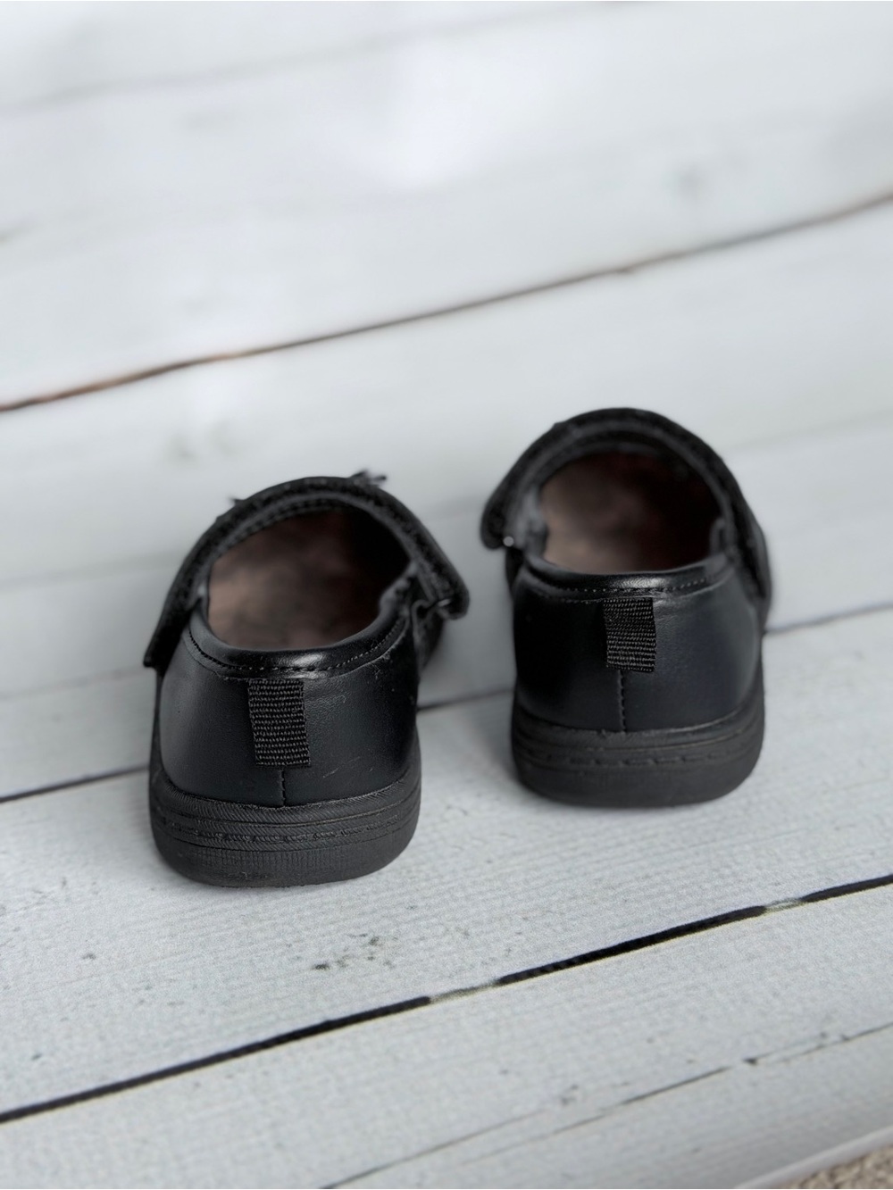 Carter's Girls Black Patent Mary Jane Shoes with Bow - Picture 6 of 11